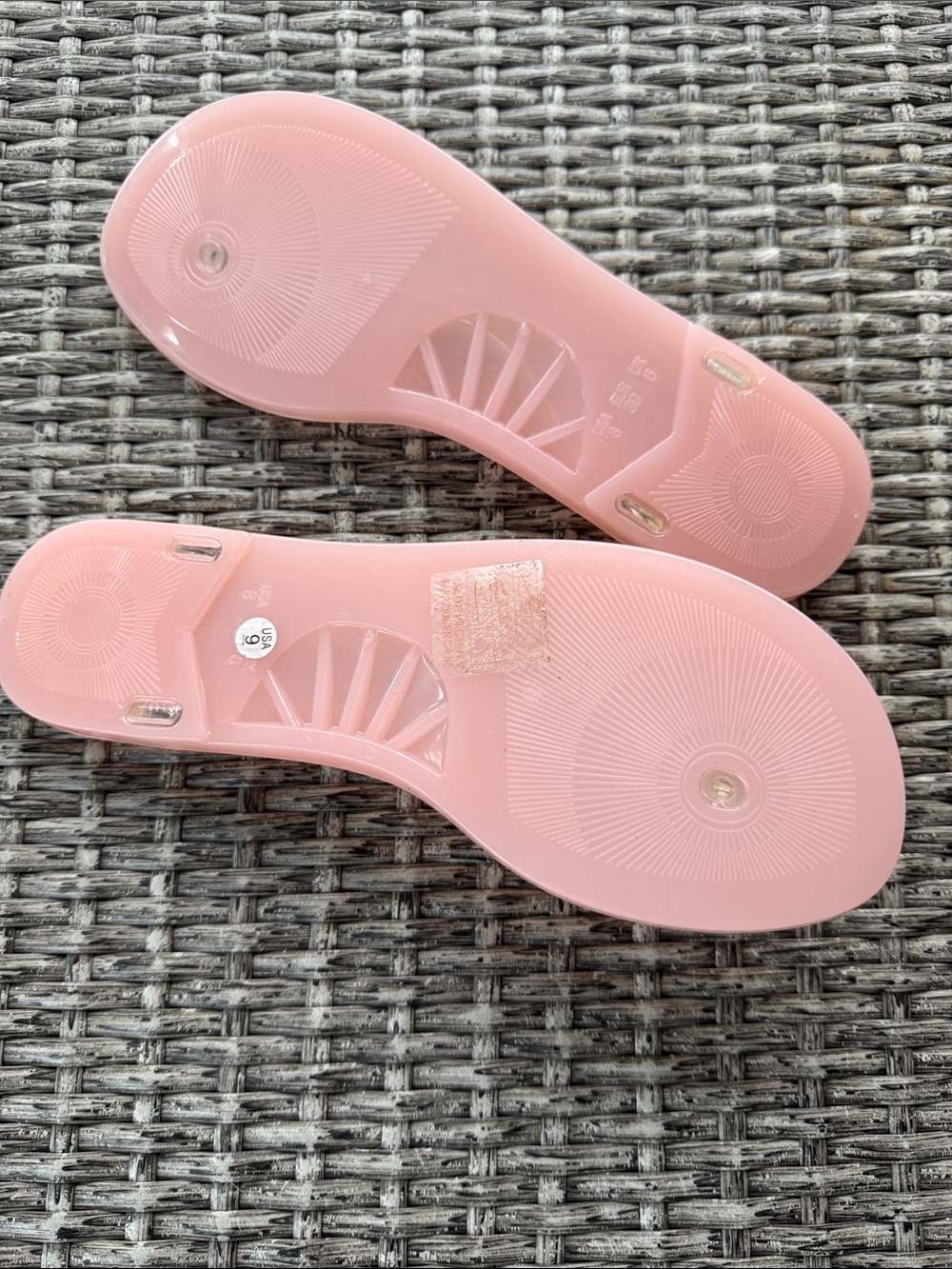 Jeffrey Campbell Beach Day Jelly Flip Flop - Picture 4 of 4